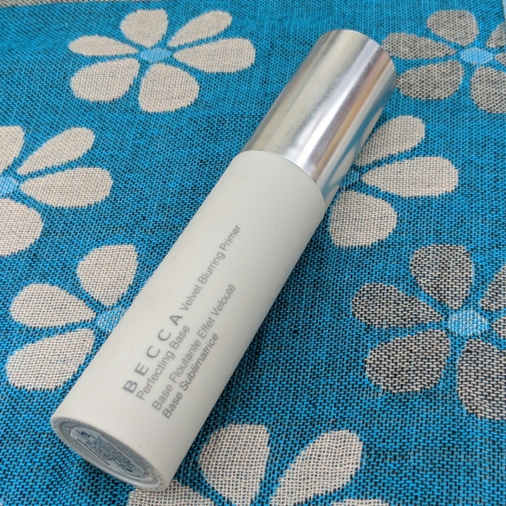 Blurring primer perfecting base